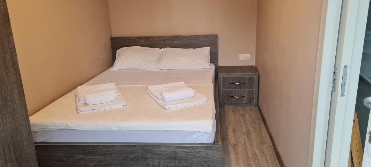 Apartment Near The Beach Batumi-Гонио Екстериор снимка