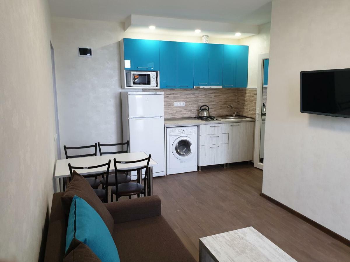 Apartment Near The Beach Batumi-Гонио Екстериор снимка